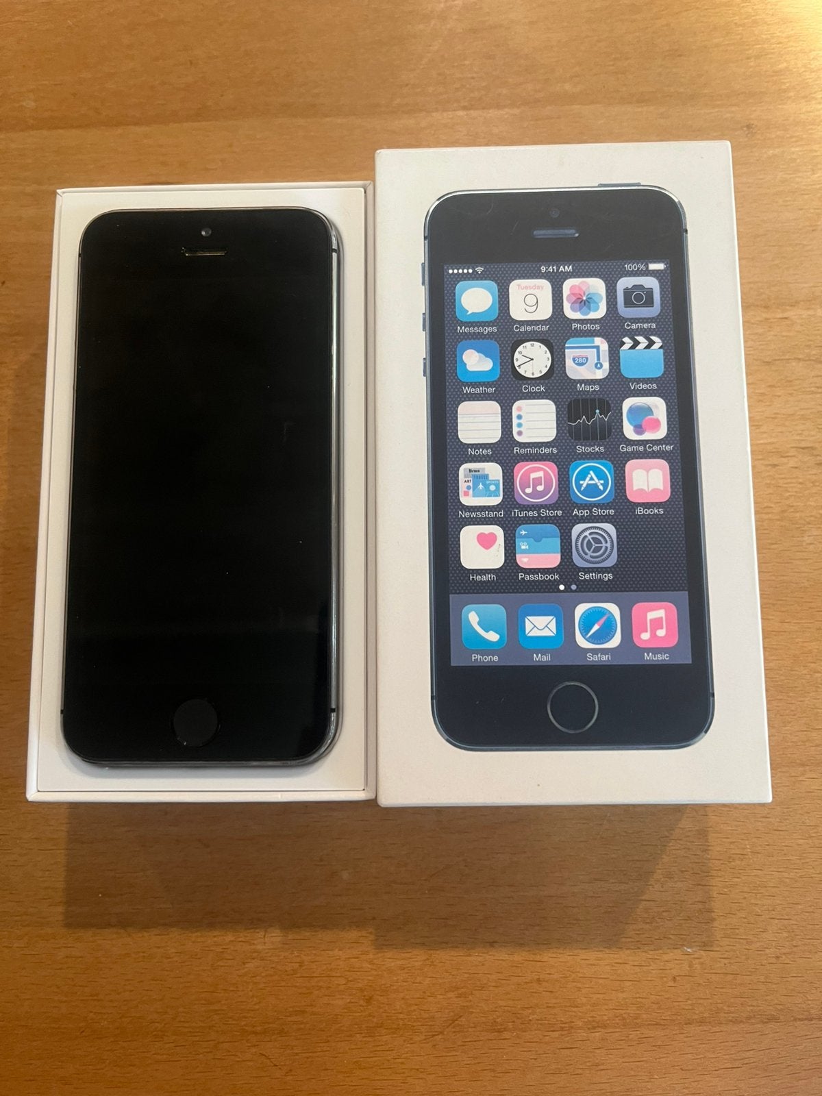 Apple iPhone 5S, 16 GB, Zwart, Ophalen of Verzenden, Zo goed als nieuw
