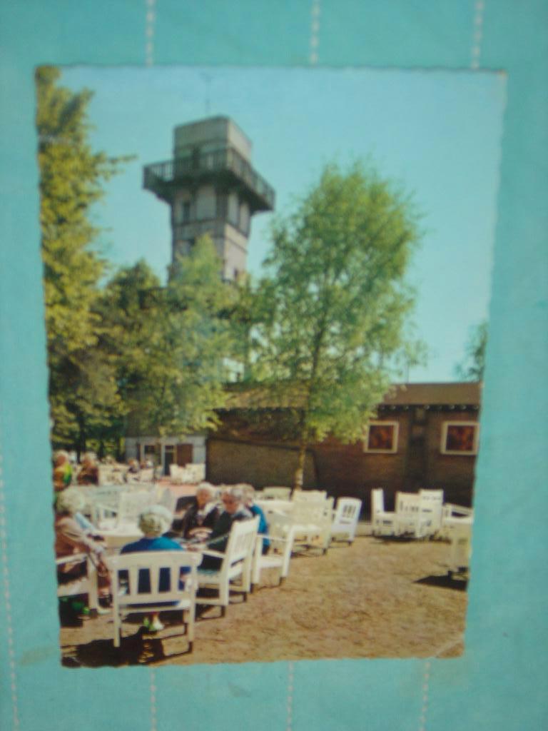 24) Kleuren ansichtkaart GR Lunapark Apeldoorn, Ophalen of Verzenden, 1980 tot heden, Gelopen, Gelderland