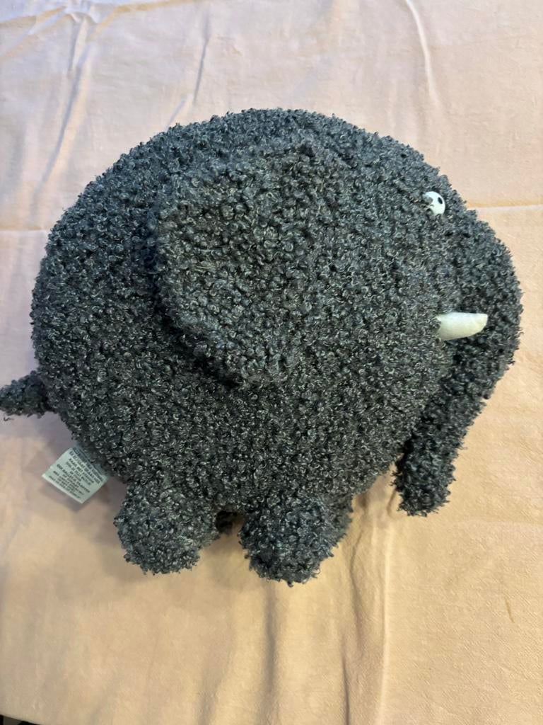 Fake Elephant Feyenoord Grijze olifant knuffel Olli!, Ophalen of Verzenden, Zo goed als nieuw, Olifant