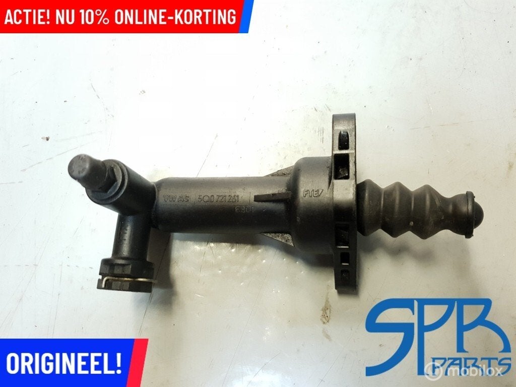 Hoofdkoppelingscilinder 5Q0721261 HULPKOPPELING HULPCILINDER, Auto-onderdelen, Gebruikt, Volkswagen, Ophalen of Verzenden, Volkswagen