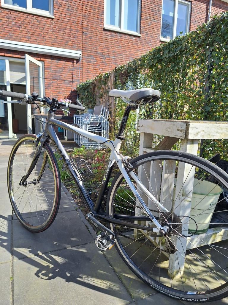 Giant Racefiets Framemaat S - Recent onderhoud!, Fietsen en Brommers, Fietsen | Racefietsen, Ophalen, Gebruikt, Dames, Meer dan 20 versnellingen