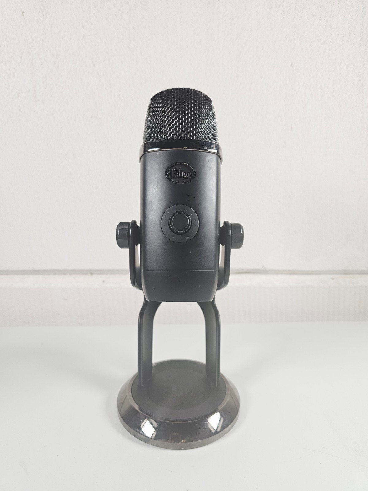 Logitech Blue Yeti A00104 USB Microfoon – B-Grade, Gebruikt, Ophalen of Verzenden, Nvt, Studiomicrofoon