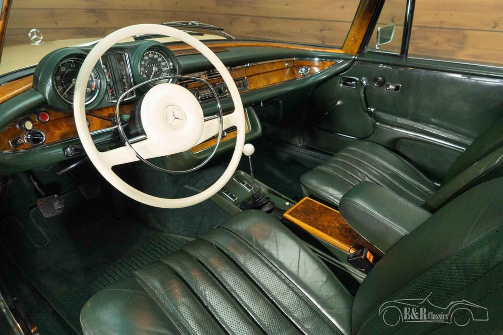 Mercedes 280 SE 3.5 Coupé | 1970, Auto's, Achterwielaandrijving, 4 stoelen, Beige, Handgeschakeld
