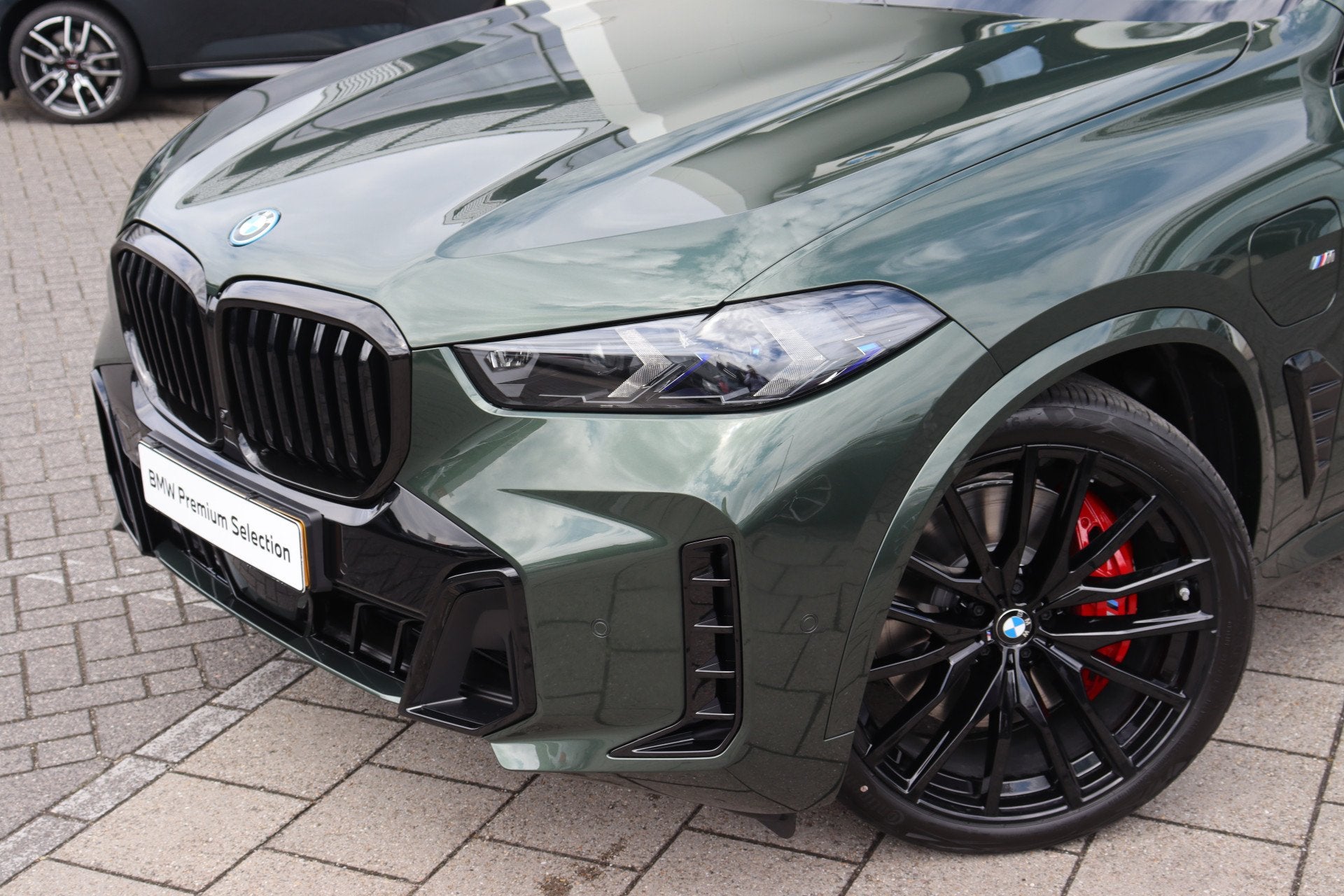 BMW X5 xDrive50e M Sport Automaat / Trekhaak / Panoramadak /, Auto's, 2395 kg, Met garantie (alle), Bedrijf, 489 pk