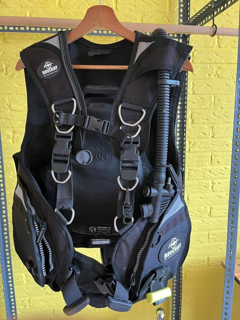 BCD Beuchat Masterlift, Watersport en Boten, Duiken, Ophalen of Verzenden, Gebruikt, Trimvest of Wing