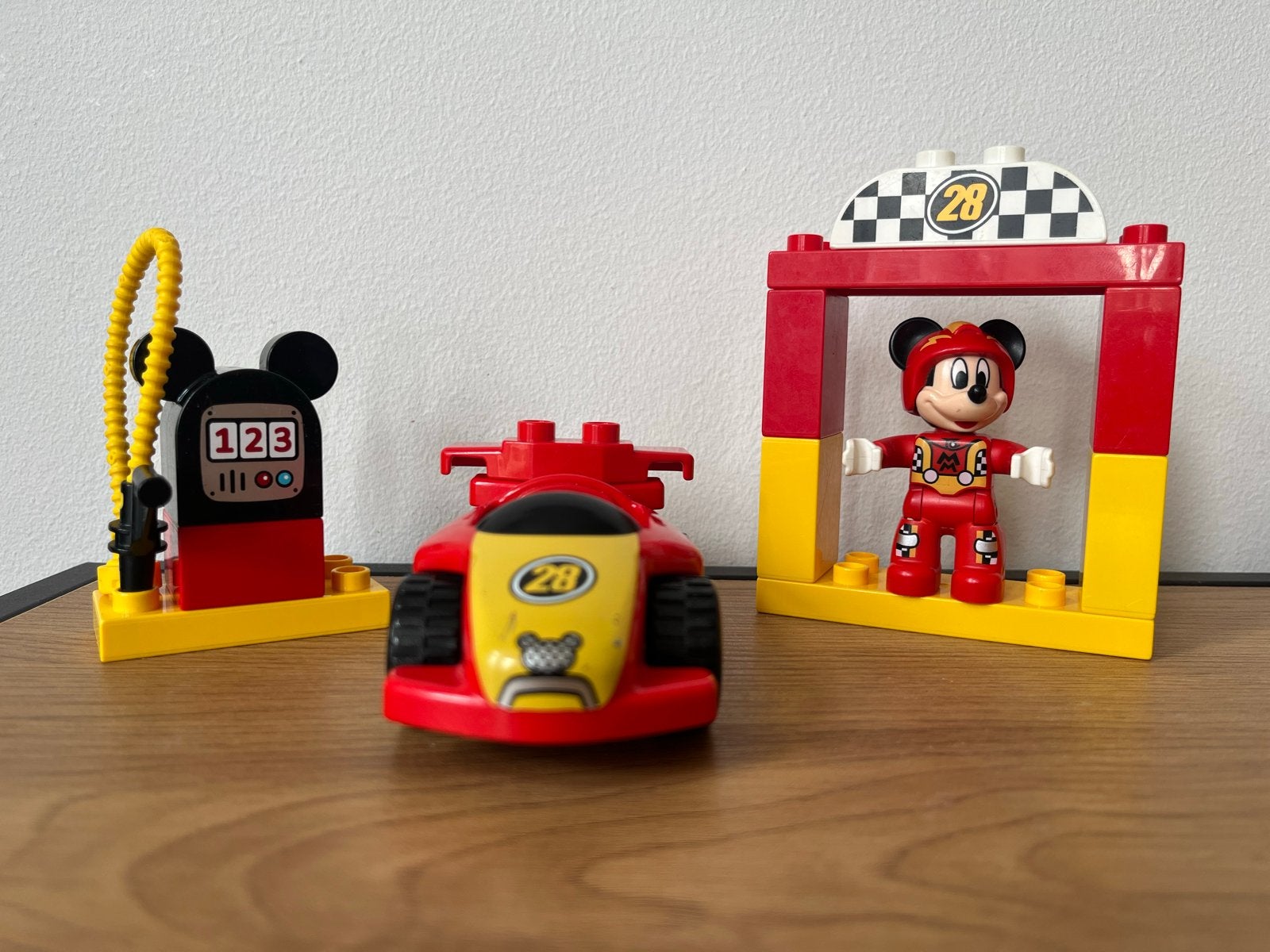 LEGO DUPLO 10843 Mickey Mouse Racer Disney racewagen, Ophalen, Zo goed als nieuw, Duplo