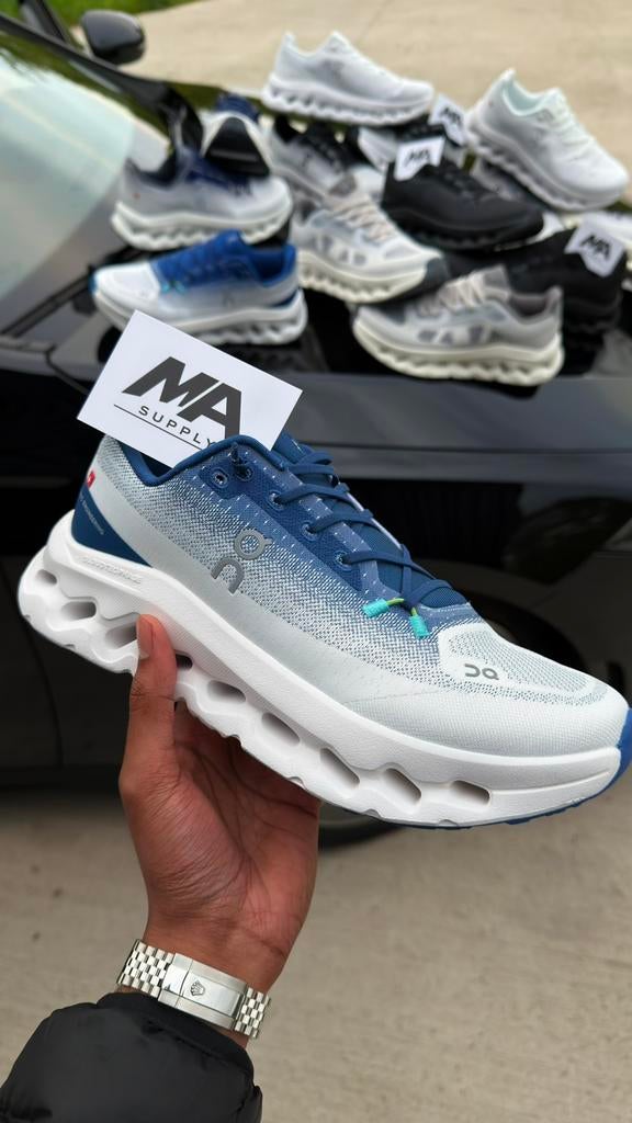 ️ ⚠️ Oncloud Ivory Tempest, 👟⚪️🔵, Ophalen of Verzenden, Nieuw, Sportschoenen