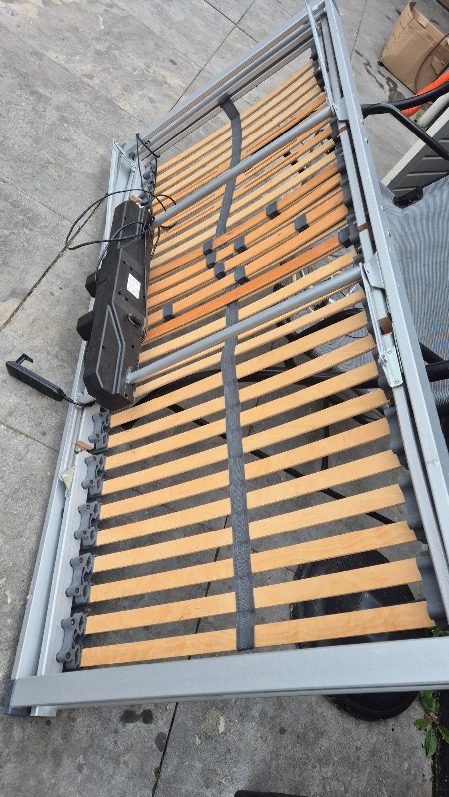 Elektrische Lattenbodem beukenhout 28 latten 90/200, Ophalen, Zo goed als nieuw, Eenpersoons, 90 cm