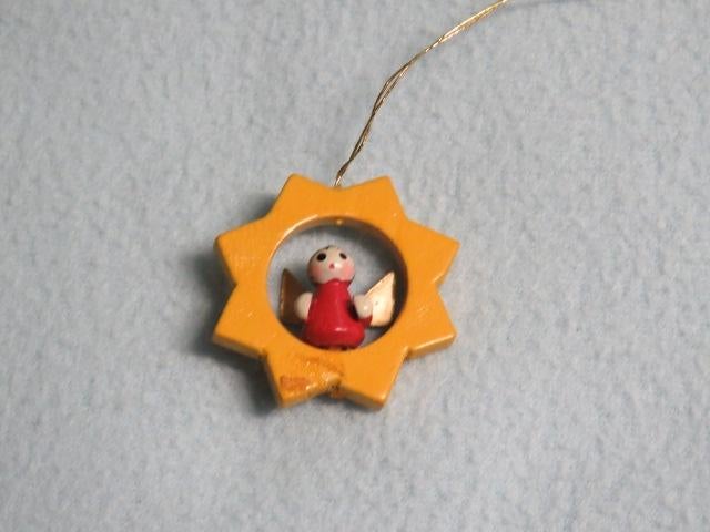 Vintage houten kerstboomhangertje engel in ster, Diversen, Kerst, Ophalen of Verzenden, Zo goed als nieuw