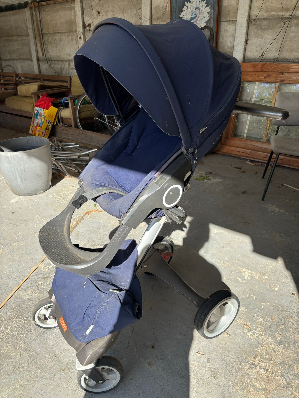 Stokke Xplory V6 combiwagen met reiswieg en regenhoes, Kinderen en Baby's, Kinderwagens en Combinaties, Gebruikt, Met reiswieg