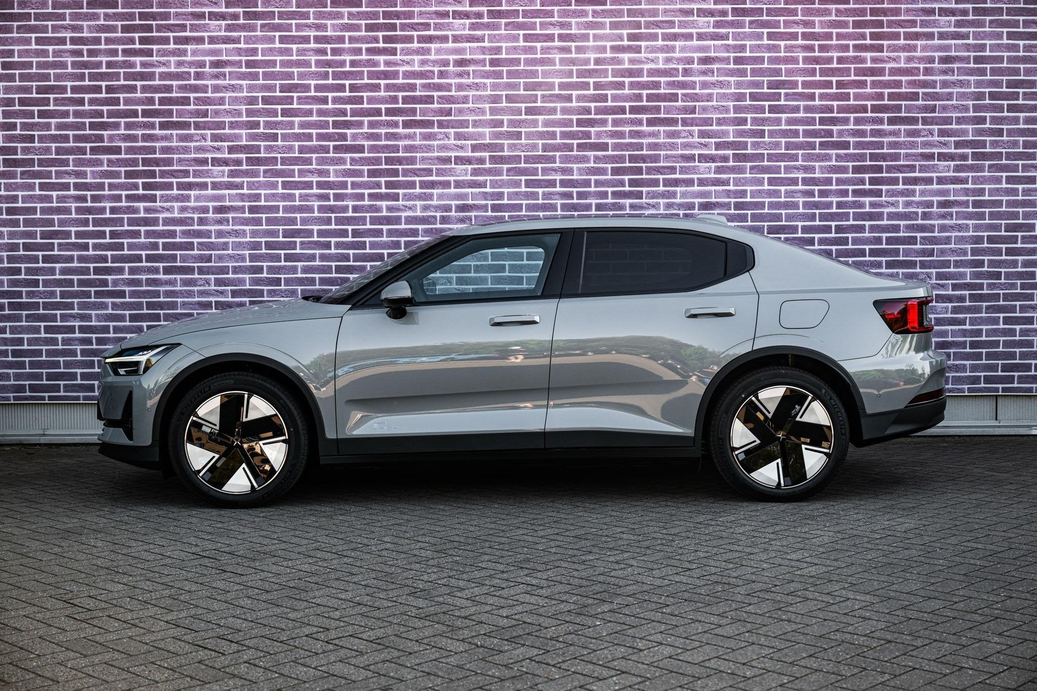 Polestar 2 Long Range Single Motor Prime 82 kWh | Pilot assi, Auto's, Automaat, Polestar 2, Achterwielaandrijving, 82 kWh