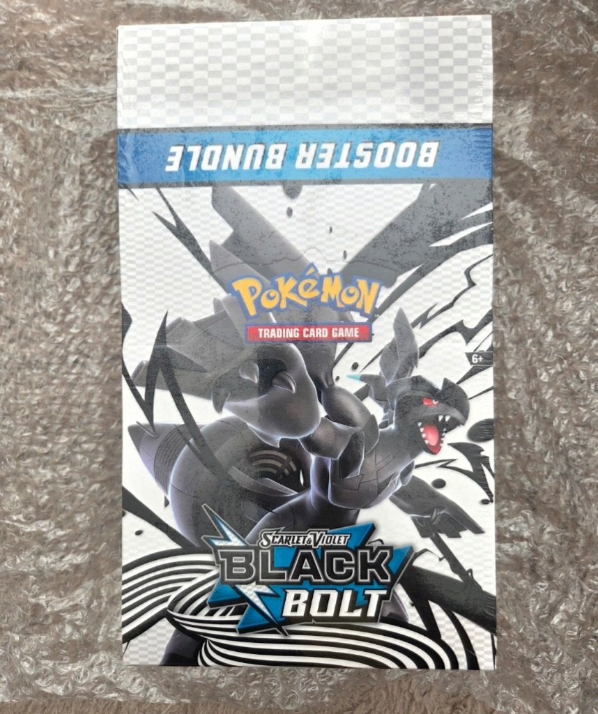 Black bolt booster bundle display, Ophalen of Verzenden, Nieuw, Booster