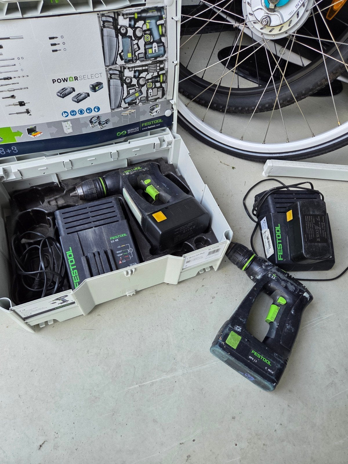 Festool BPS 12 Boor- en Schroefmachine met Accu's en Laders, Doe-het-zelf en Verbouw, Ophalen, Gebruikt, Variabele snelheid, Boor- en Schroefmachine