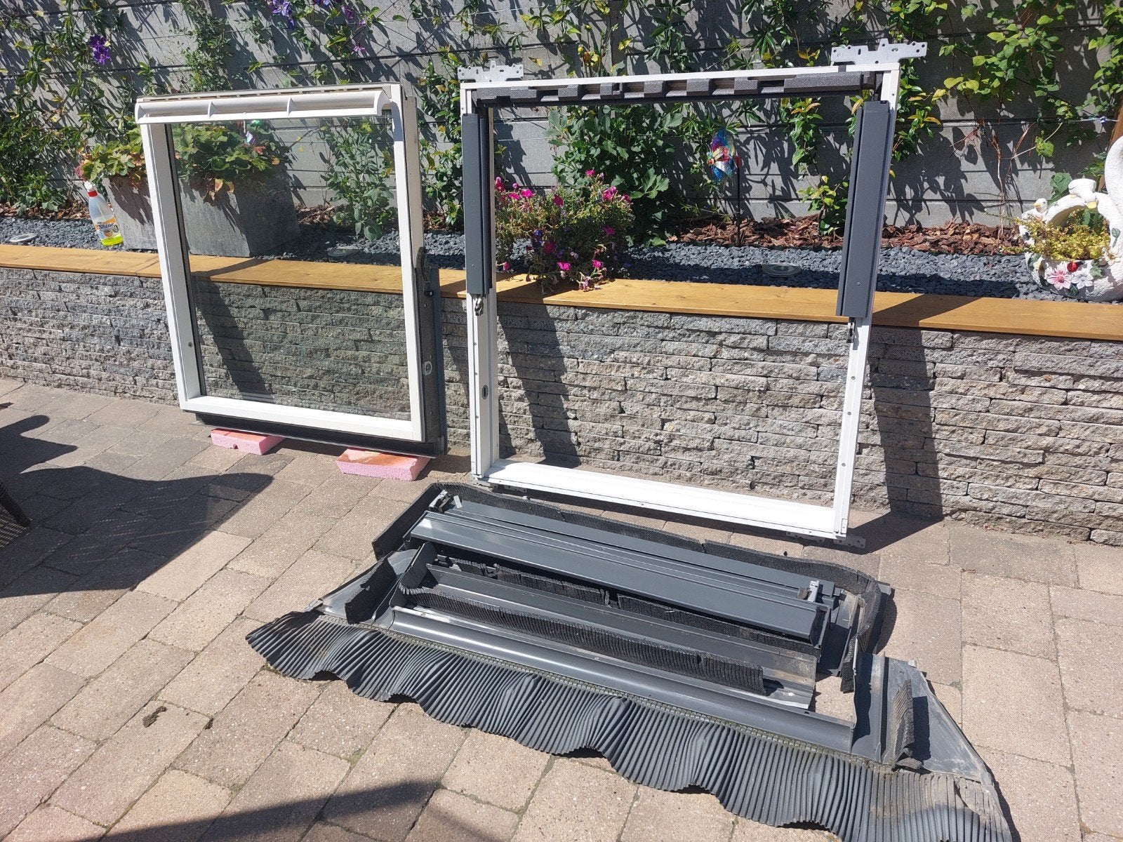 Velux dakraam GGL SK06 114 x 118 cm politie keurmerk 2070Q, Gebruikt, Overige typen, 75 tot 150 cm, Hout