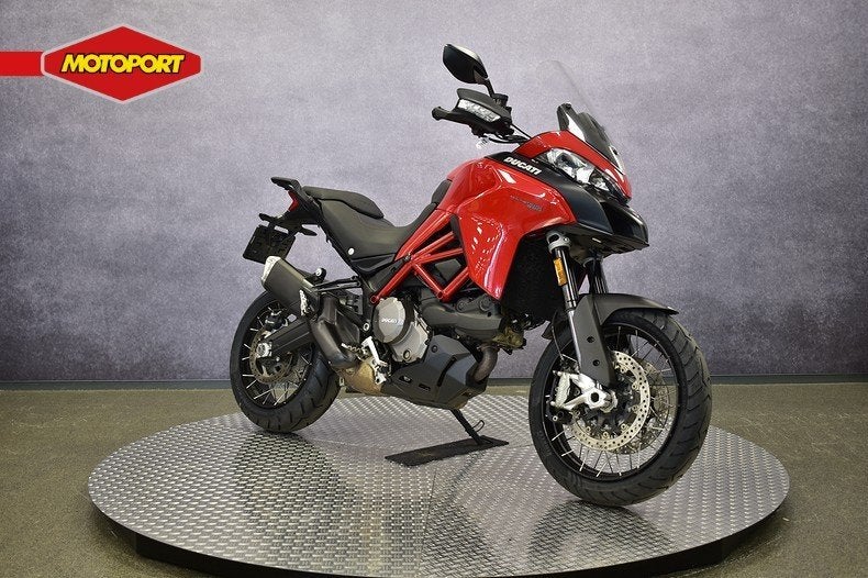 Ducati MULTISTRADA 950 (bj 2019), Ducatie Nederland, Dorpsstraat 1
1111 AZ  Soest, NL, Bedrijf, Toermotor