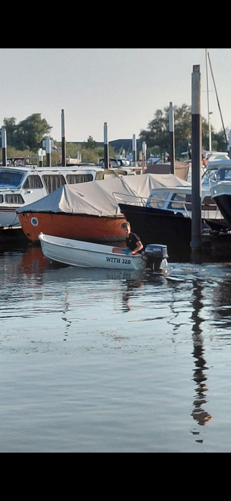 with 320, Ophalen of Verzenden, Gebruikt, Motor en Techniek, Motorboot