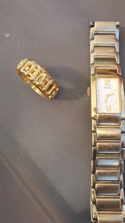Drie dameshorloges Seiko,Oozoo, Condor) en goudkleurige rin, Ophalen of Verzenden