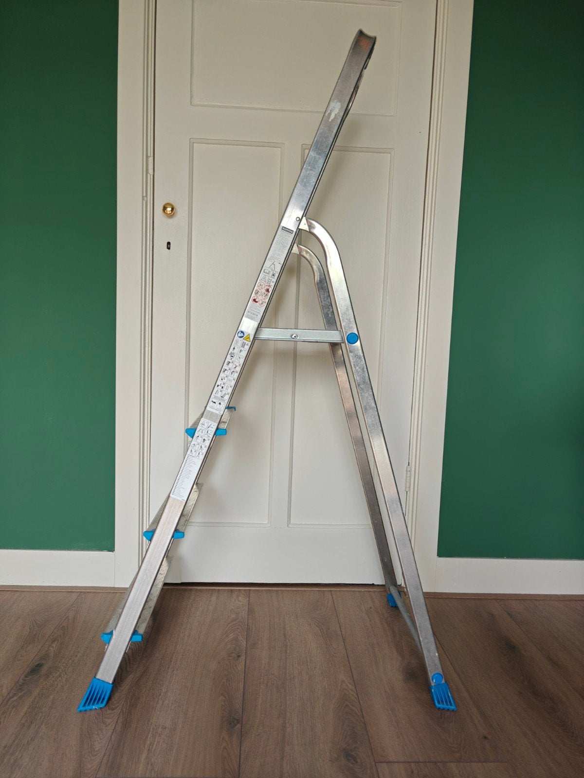 Gamma Aluminium Huishoudtrap - 4 treden, Ophalen, Gebruikt, Minder dan 2 meter