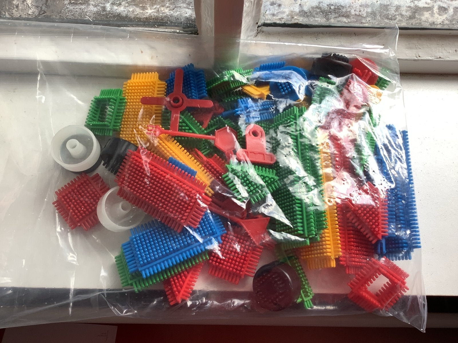 Grote zak met Nopper bouwblokken - Diverse kleuren, Kinderen en Baby's, Ophalen of Verzenden, Gebruikt, Nopper