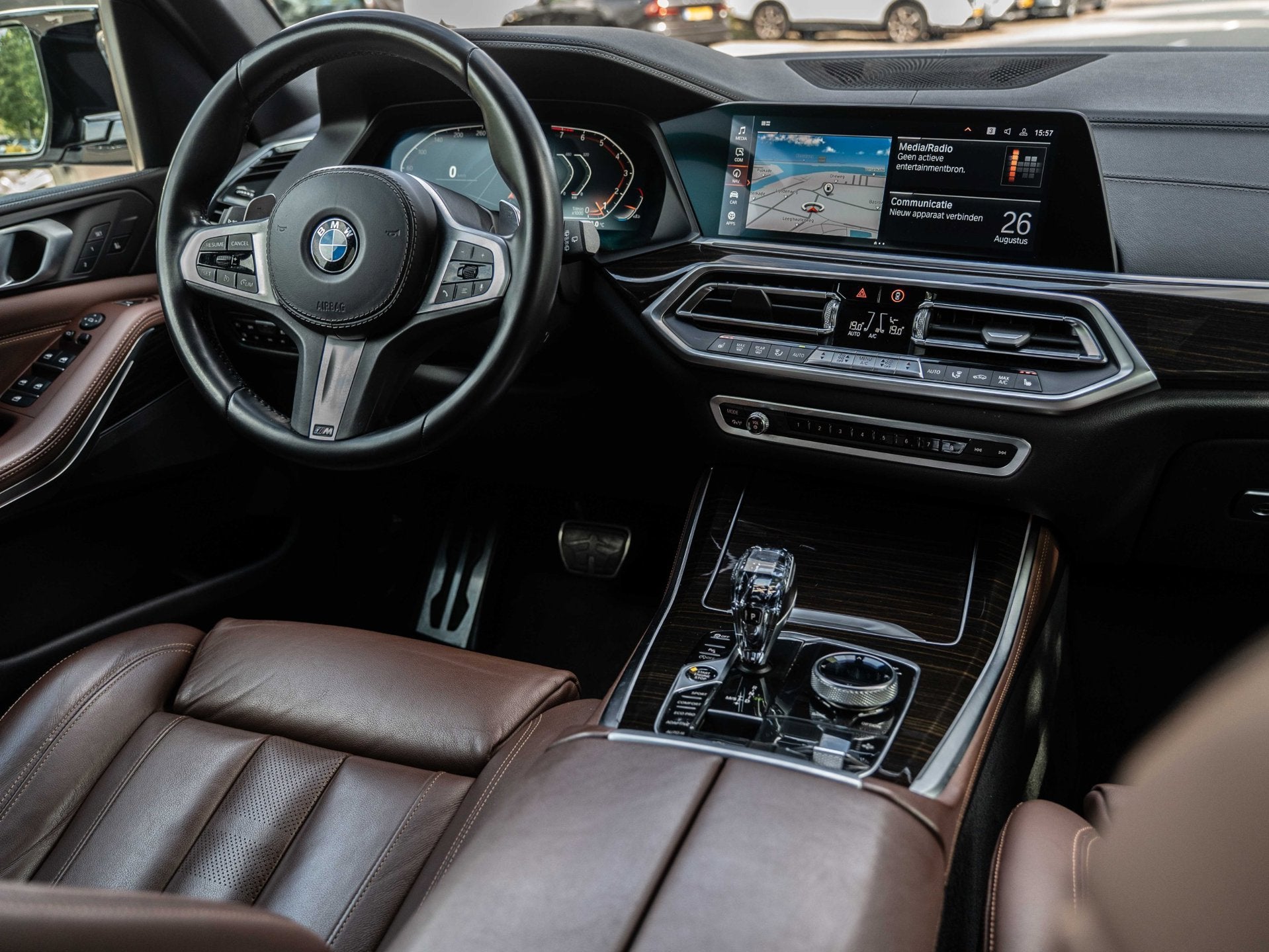 BMW X5 XDrive40i High Executive | 7 PERSOONS | M UITVOERING, Gebruikt, 138 €/maand, 7 stoelen, Automatische klimaatregeling