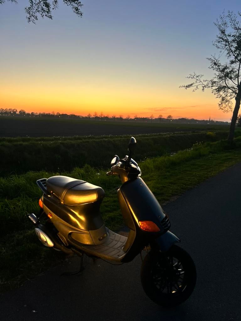 Piaggio zip type 1 2 3 TERUIL, Ophalen, Zo goed als nieuw, Zip