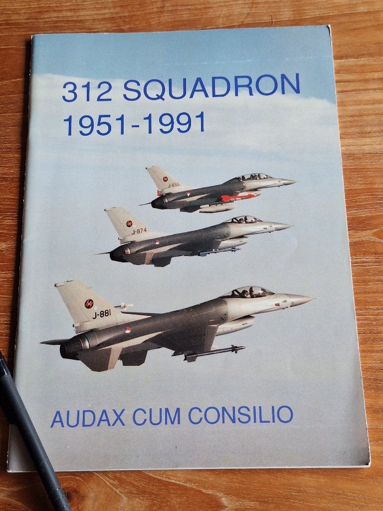 312 Squadron 1951-1991 - Audax Cum Consilio, Ophalen of Verzenden, Tweede Wereldoorlog, Zo goed als nieuw, Overige onderwerpen