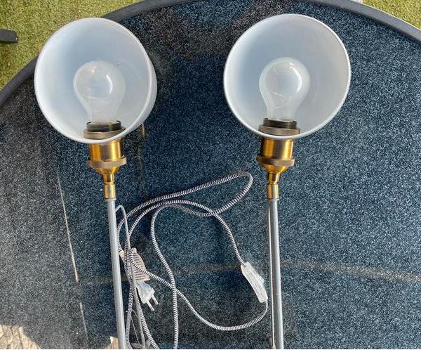 Mooie grijze muurlampen, 2 stuks, Ophalen of Verzenden, Nieuw, Metaal
