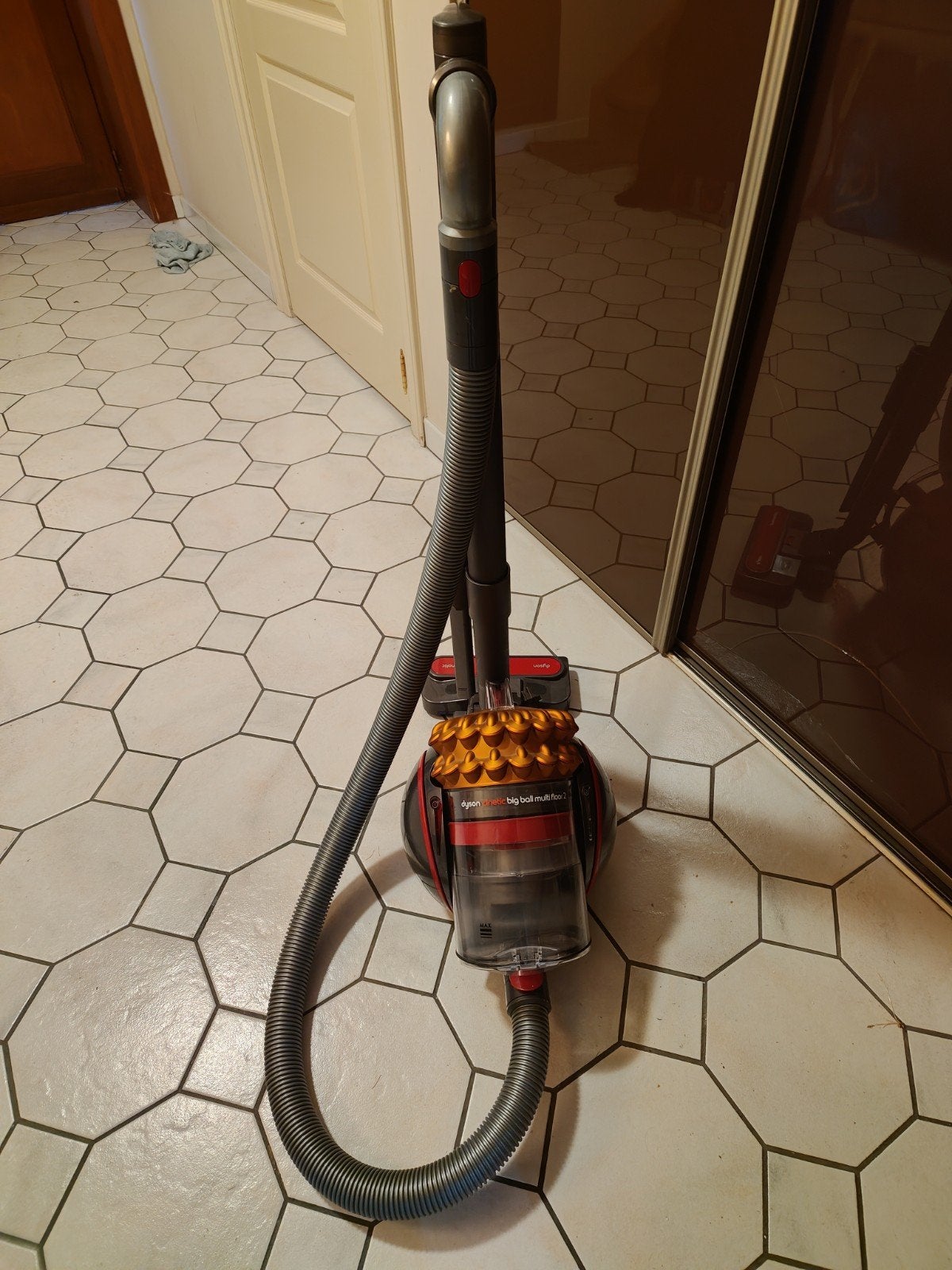 DYSON - cinetic big ball multifloor 2, Witgoed en Apparatuur, Geschikt voor harde vloeren, Ophalen of Verzenden, Zo goed als nieuw