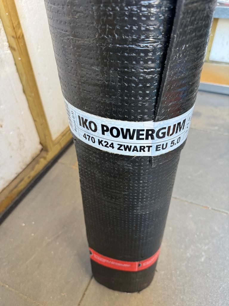 IKO Powergum Dakleer 470 K24 Zwart EU 5.0, Ophalen, Overige materialen, Zwart, 5 tot 10 m²