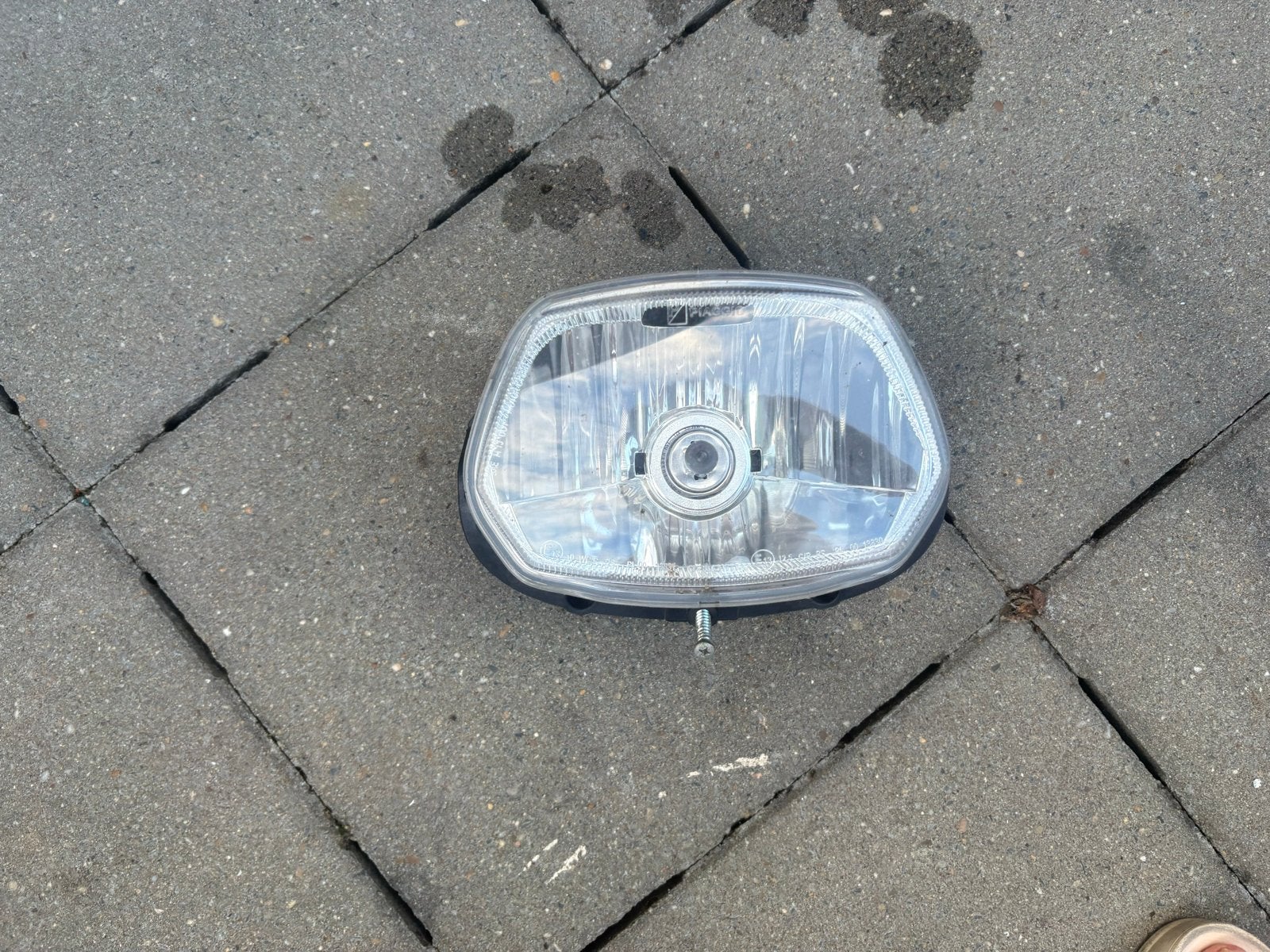 Koplamp voor piaggio vespa sprint nog in goede staat, Fietsen en Brommers, Scooters | Vespa, Ophalen of Verzenden, Gebruikt, Benzine