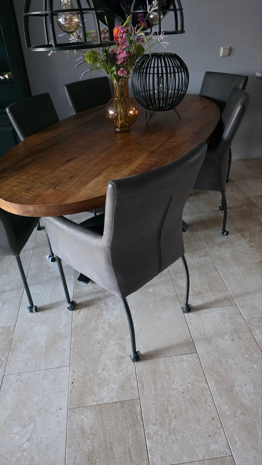 Grijze eetkamerstoelen op wieltjes vrgprijs (6 stuks, Modern met wieltjes, Gebruikt, Ophalen of Verzenden, Vijf, Zes of meer stoelen