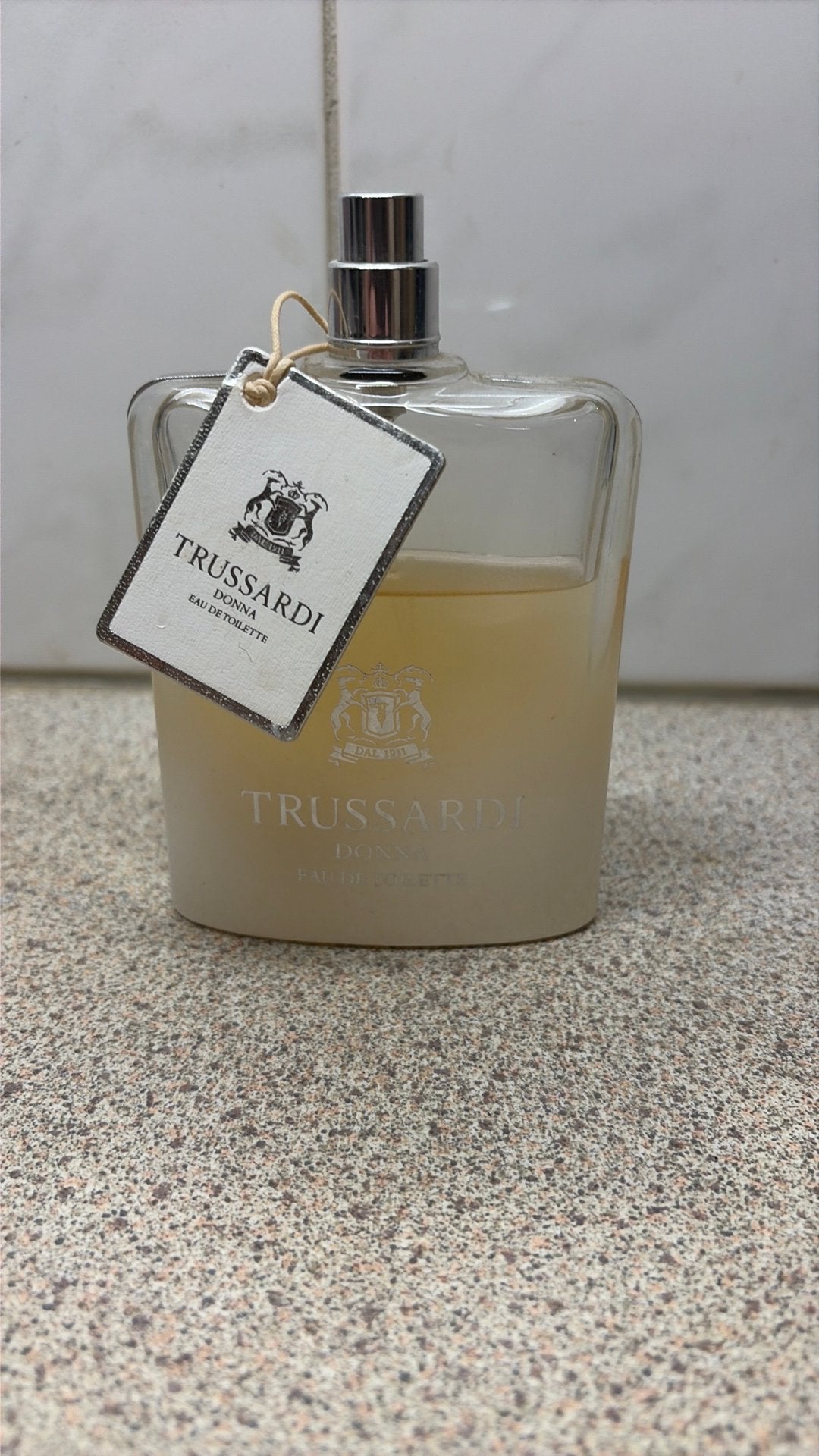 Trussardi donna, Verzenden, Gebruikt