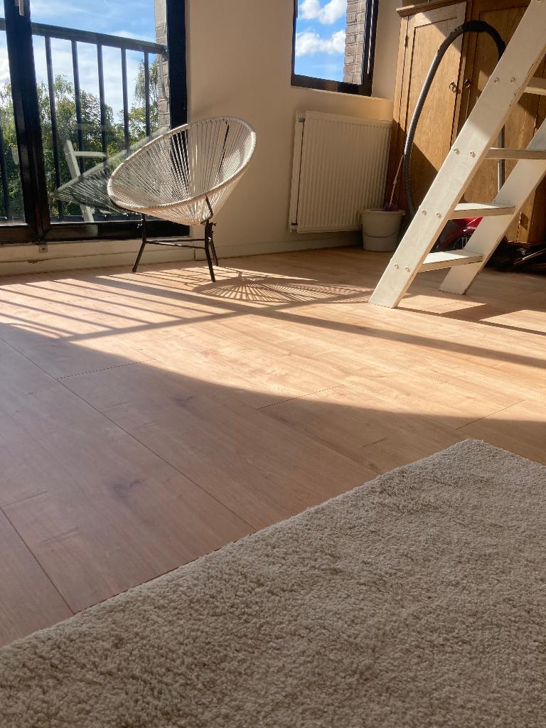 Nieuwe laminaatvloer; 50% korting, Doe-het-zelf en Verbouw, Vloerdelen en Plavuizen, Zo goed als nieuw, Laminaat, Hout, 50 tot 150 cm
