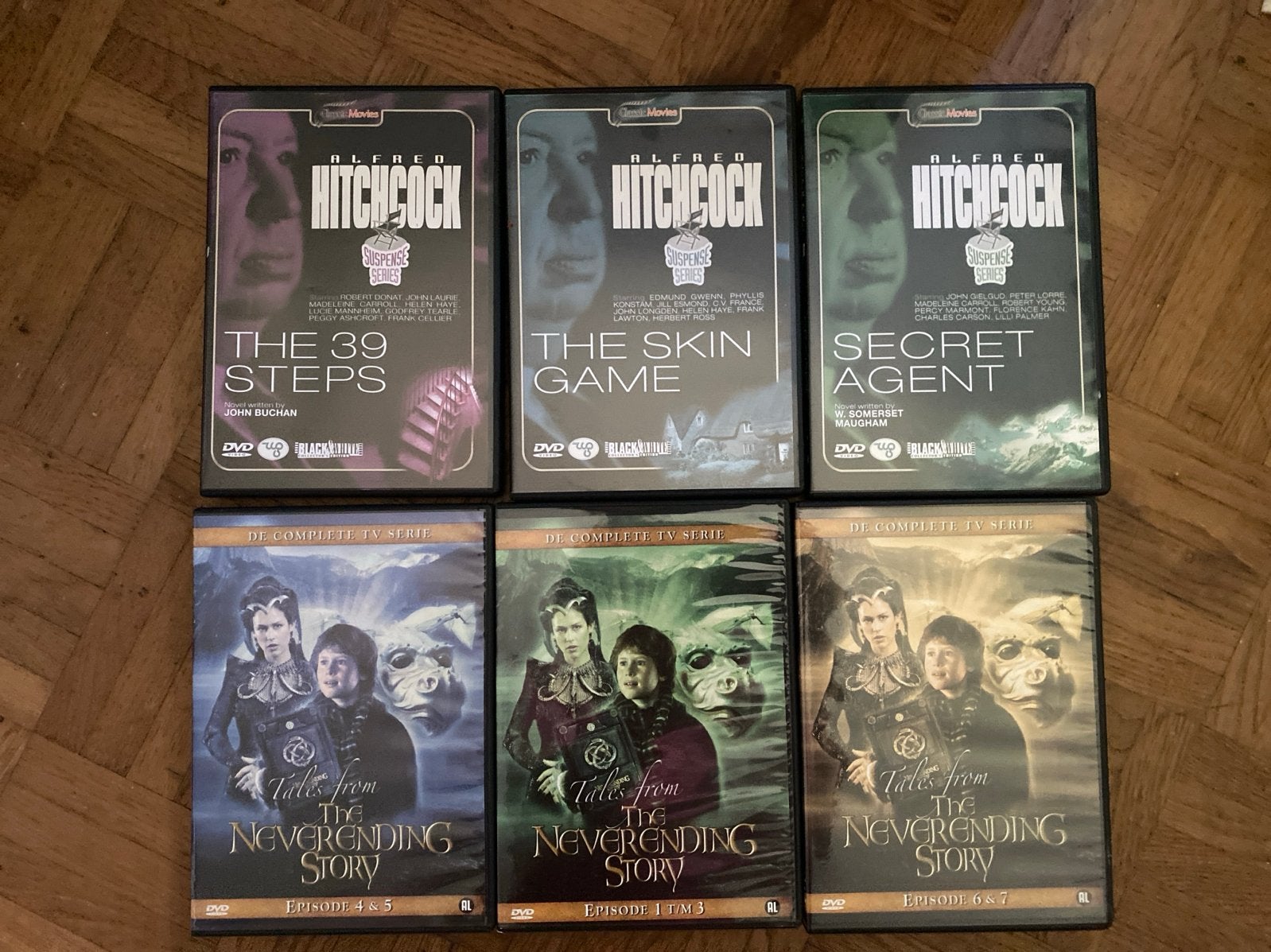 Set The Neverending Story & Alfred Hitchcock DVD Boxsets, Boxset, Actiethriller, Ophalen of Verzenden, Zo goed als nieuw