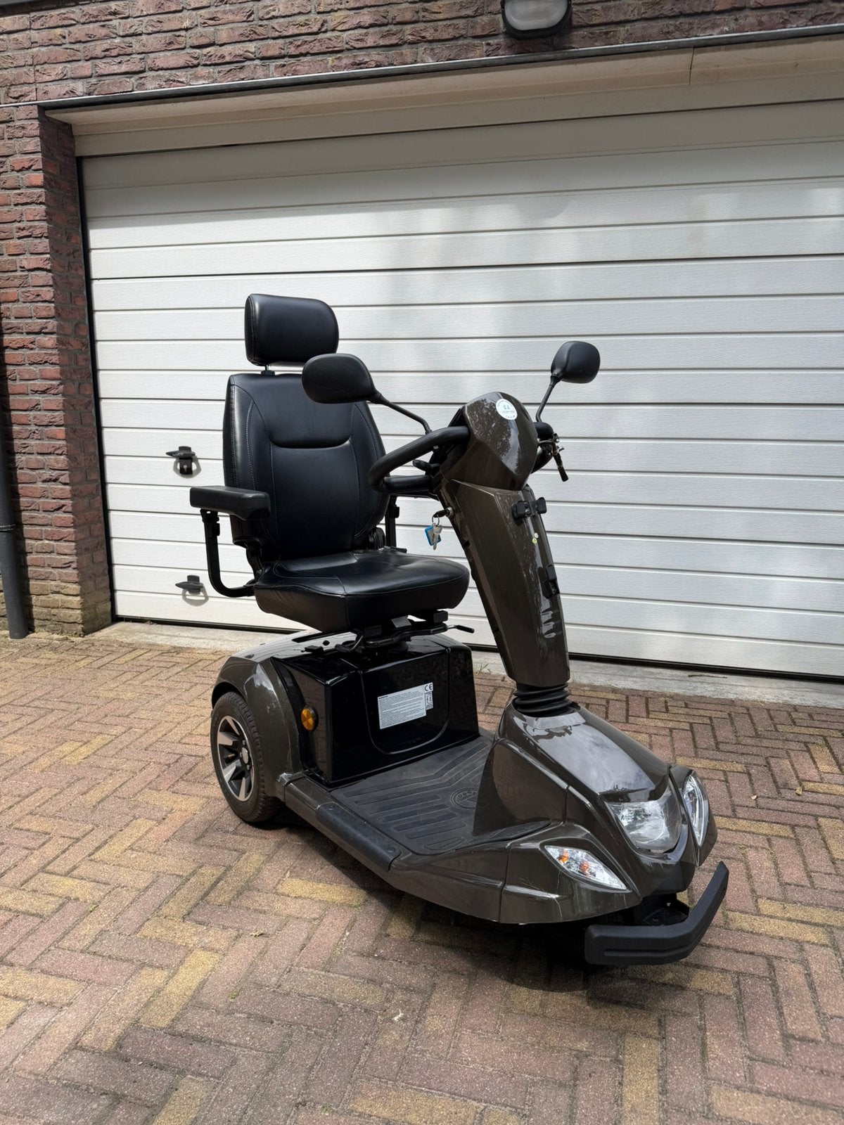 Mango scootmobiel 3-wieler – nieuwe accu’s – groot bereik, Diversen, Ophalen, Gebruikt, 16 km/u of meer, Mango