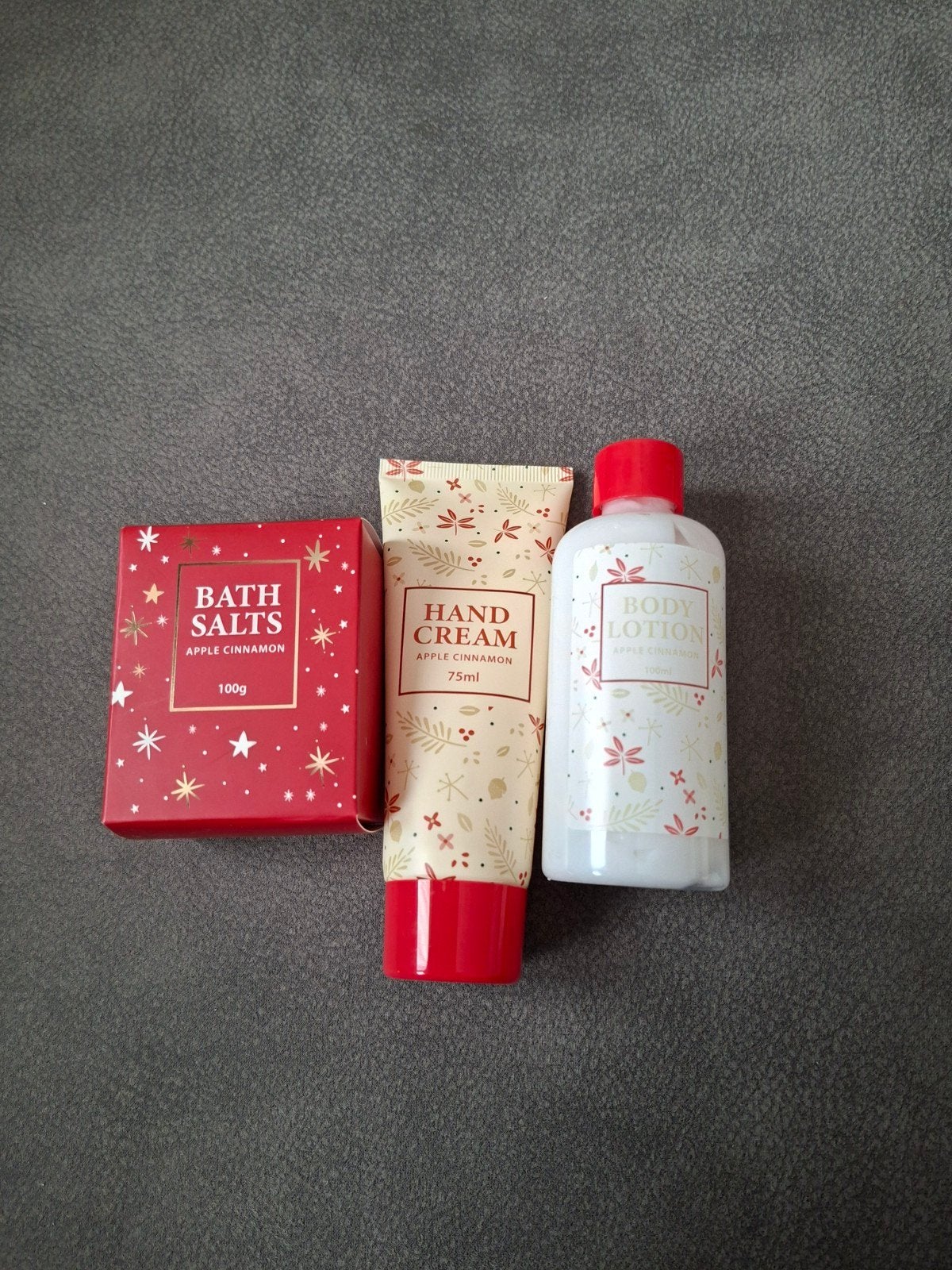 Verzorgingsset Appel Kaneel: Badzout, Handcrème, Bodylotion, Ophalen of Verzenden, Nieuw, Bad & Douche