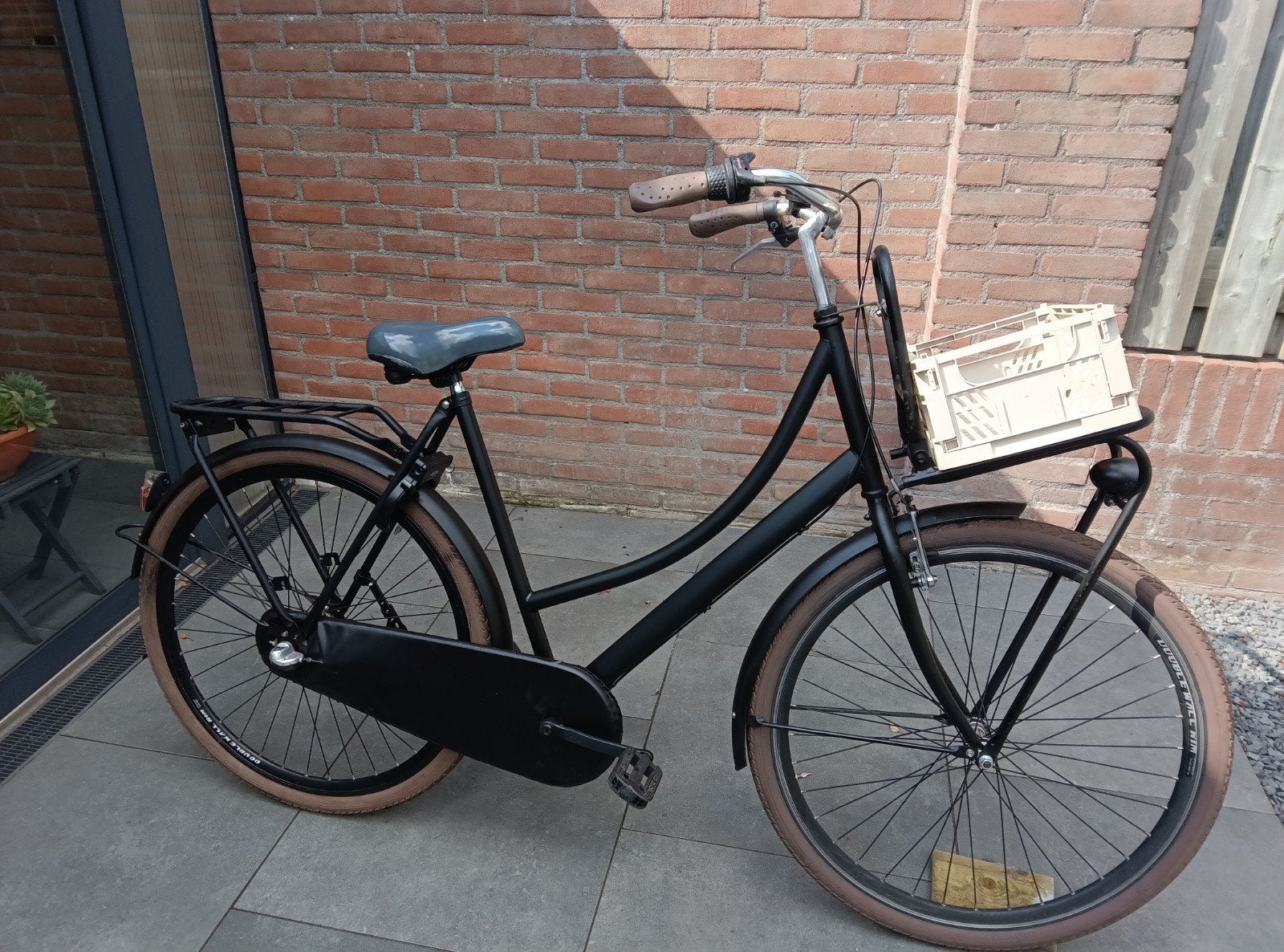 Omafiets 28 inch 3 verseln. met kratje voor op zeer nette🚴, Ophalen, Terugtraprem, N, Versnellingen