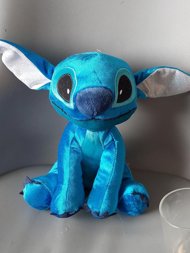 Disney Blauwe Stitch knuffel, Verzamelen, Disney, Ophalen of Verzenden, Overige figuren, Nieuw, Knuffel