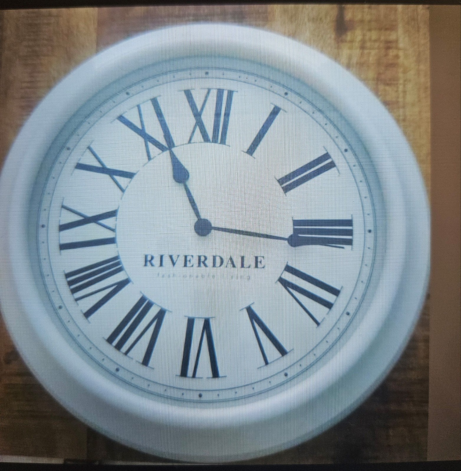 Rivierdale wandklok 46 cm, Ophalen of Verzenden, Zo goed als nieuw, Wandklok