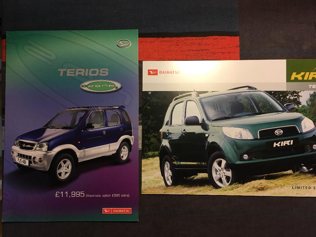 6x Daihatsu brochures folders Rocky Feroza Terios Fourtrak M, Ophalen of Verzenden, Zo goed als nieuw, Overige merken
