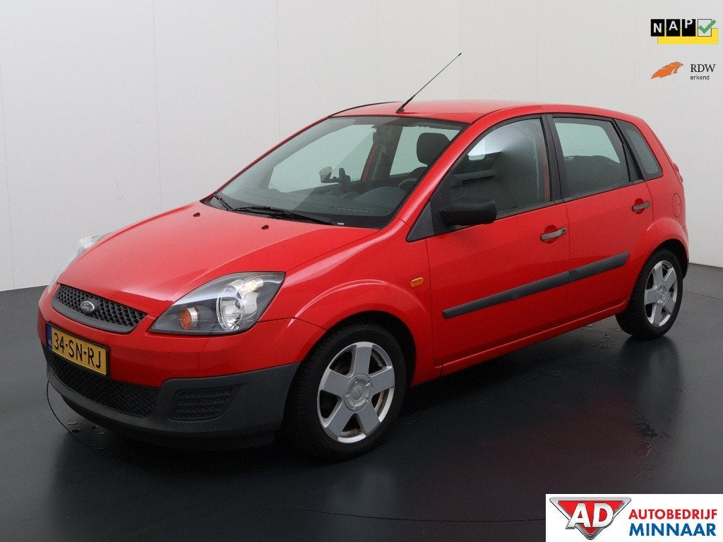 Ford Fiesta 1.3-8V Champion (bj 2006), Auto's, 1299 cc, 4 cilinders, Radio, Origineel Nederlands