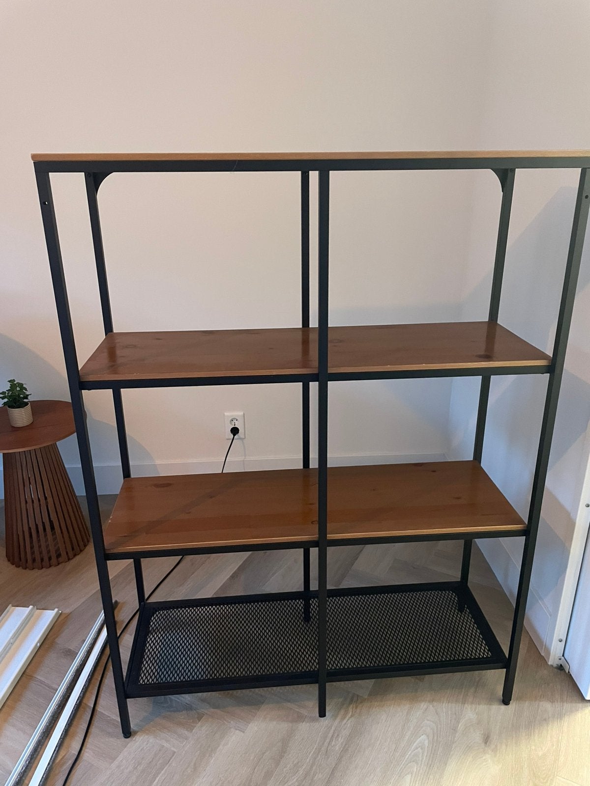 Stellingkast Ikea Fjallbo, 100x136cm, Ophalen, Gebruikt, Minder dan 150 cm, 150 tot 200 cm