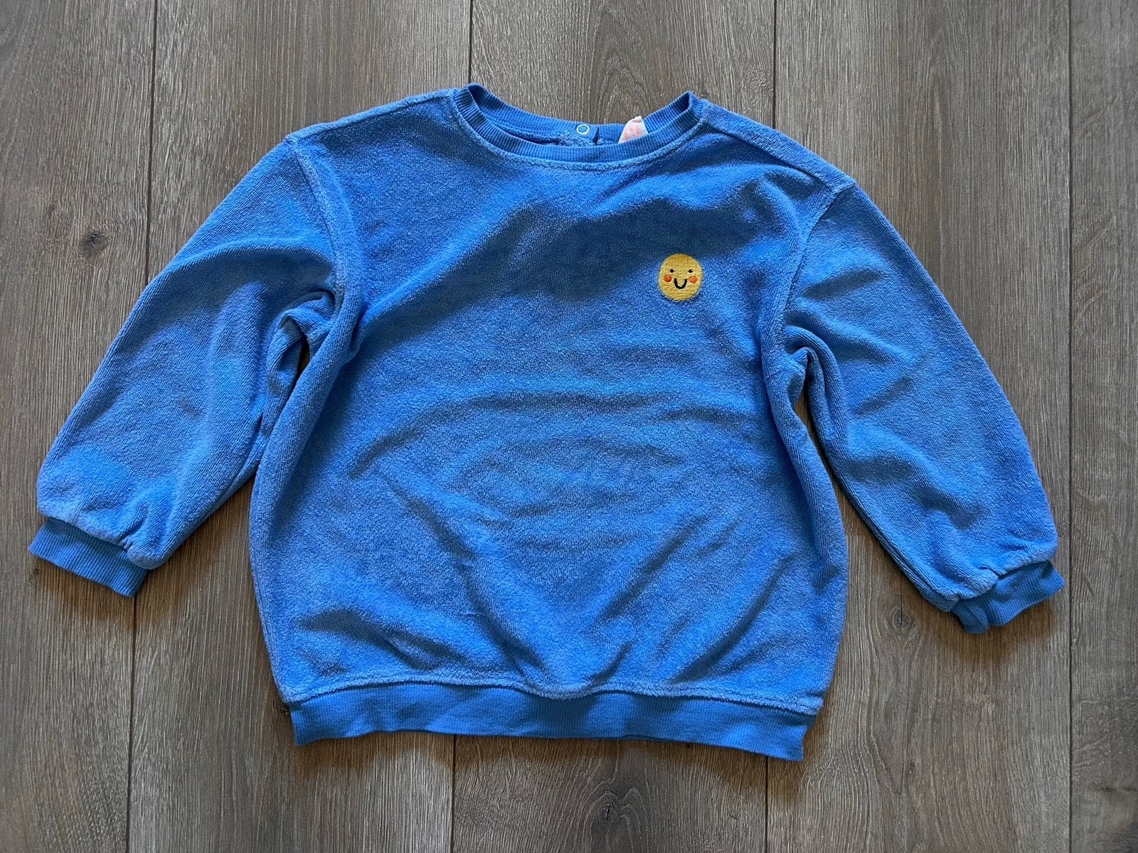 Blauwe HEMA trui met smiley - Maat 98, Ophalen of Verzenden, Zo goed als nieuw, Jongen, Trui of Vest