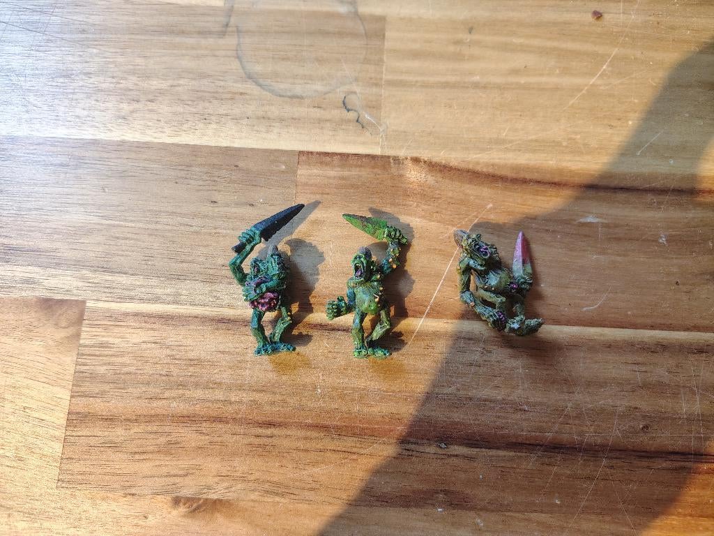 warhammer aos/old world/40k 2nd V metal plague bearers 7, Hobby en Vrije tijd, Wargaming, Ophalen of Verzenden, Zo goed als nieuw