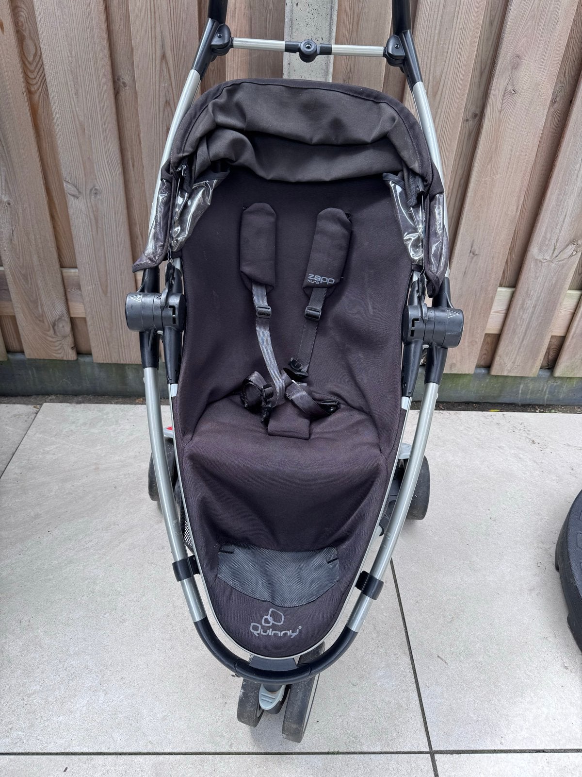 Quinny Zapp Xtra 2 Buggy - Zwart met Zonnekap, Ophalen, Gebruikt, Quinny, Verstelbare rugleuning