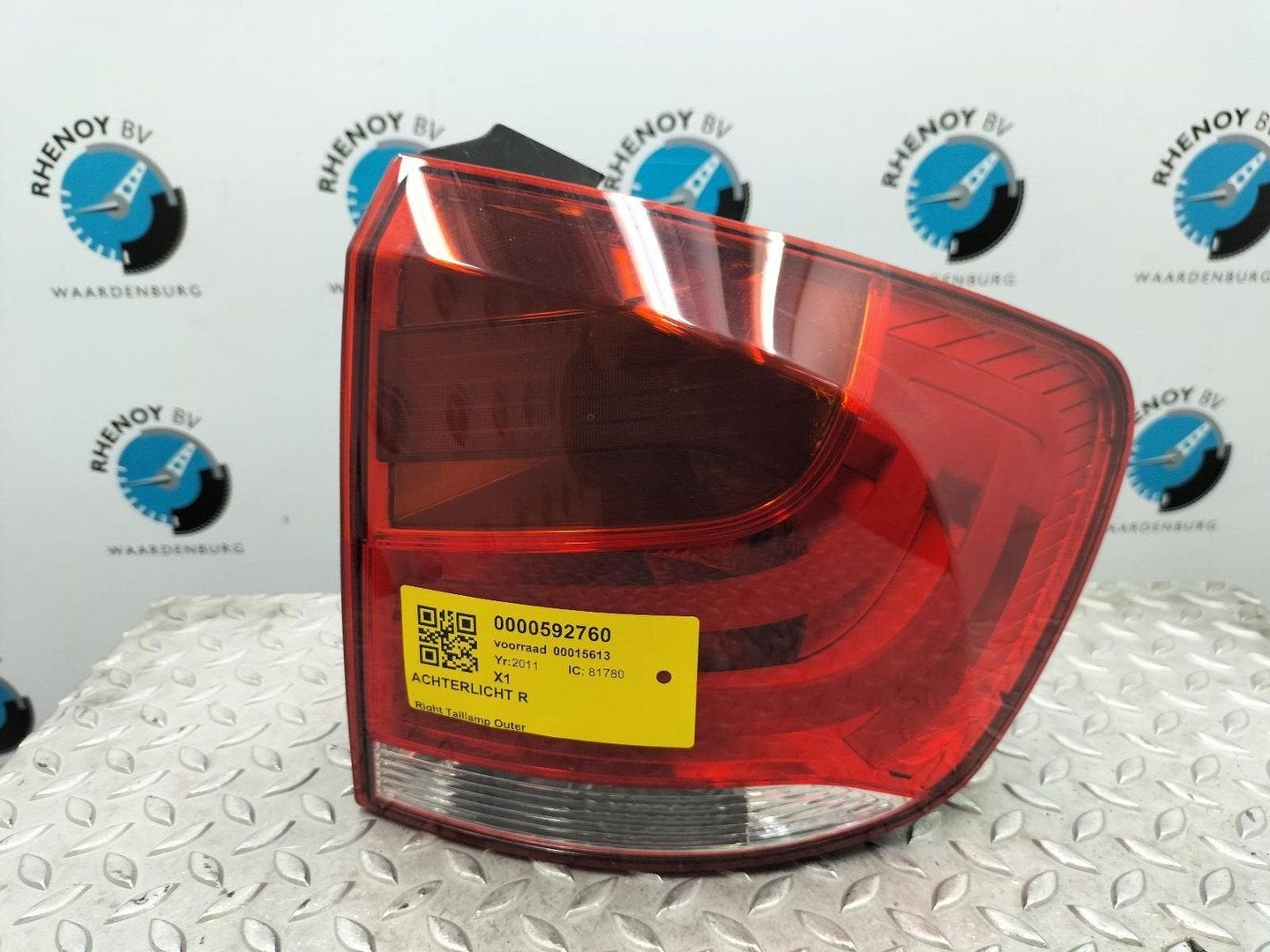 BMW X1 sDrive18d ACHTERLICHT R 2011, Ophalen of Verzenden, Gebruikt, Stiba lid