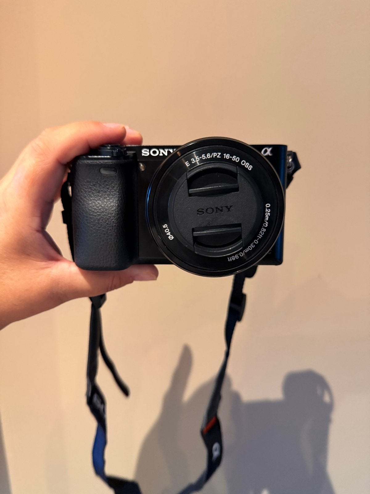 Sony a6000 Systeemcamera met 16-50mm lens, Ophalen, Gebruikt, Accu, Sony