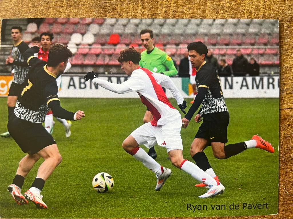 Zeldzame Spelerskaart Ryan van de Pavert - Jong Ajax, Ophalen of Verzenden, Zo goed als nieuw, Ajax, Spelerskaart