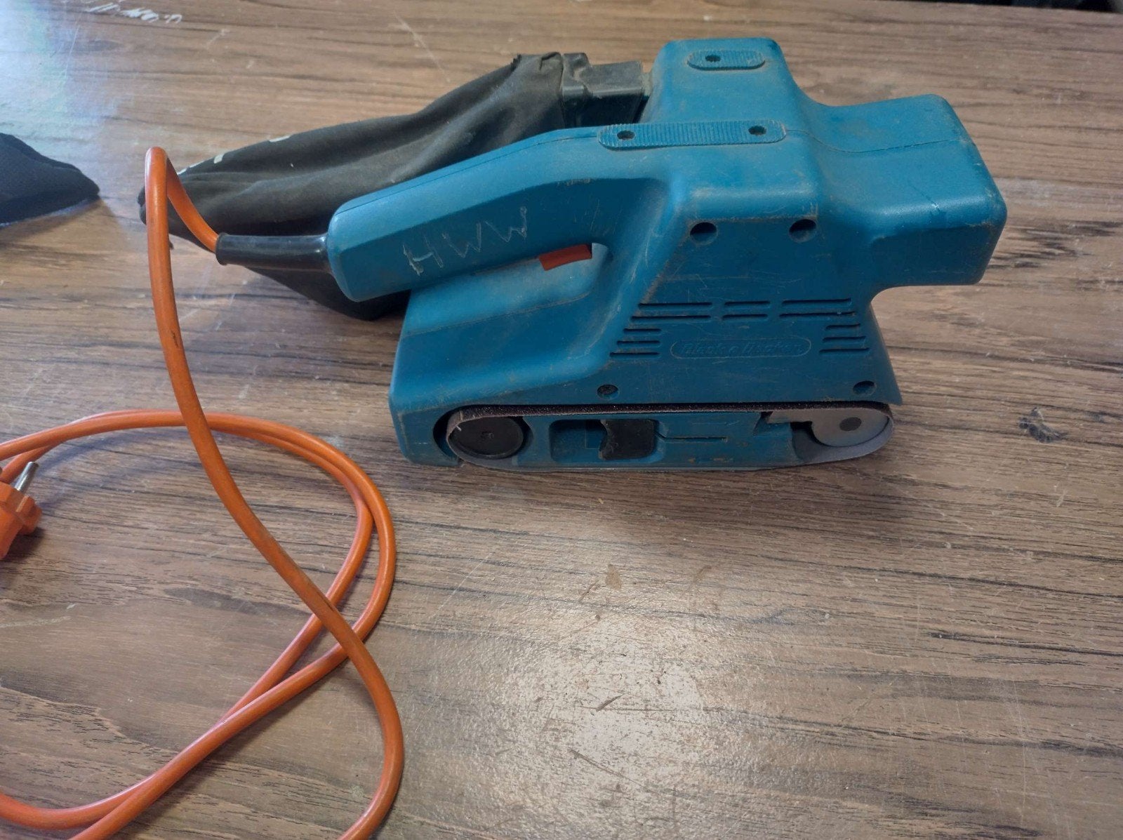 Black & Decker Bandschuurmachine DN 83/D 1 - 500W, Ophalen of Verzenden, Gebruikt, Minder dan 600 watt, Bandschuurmachine