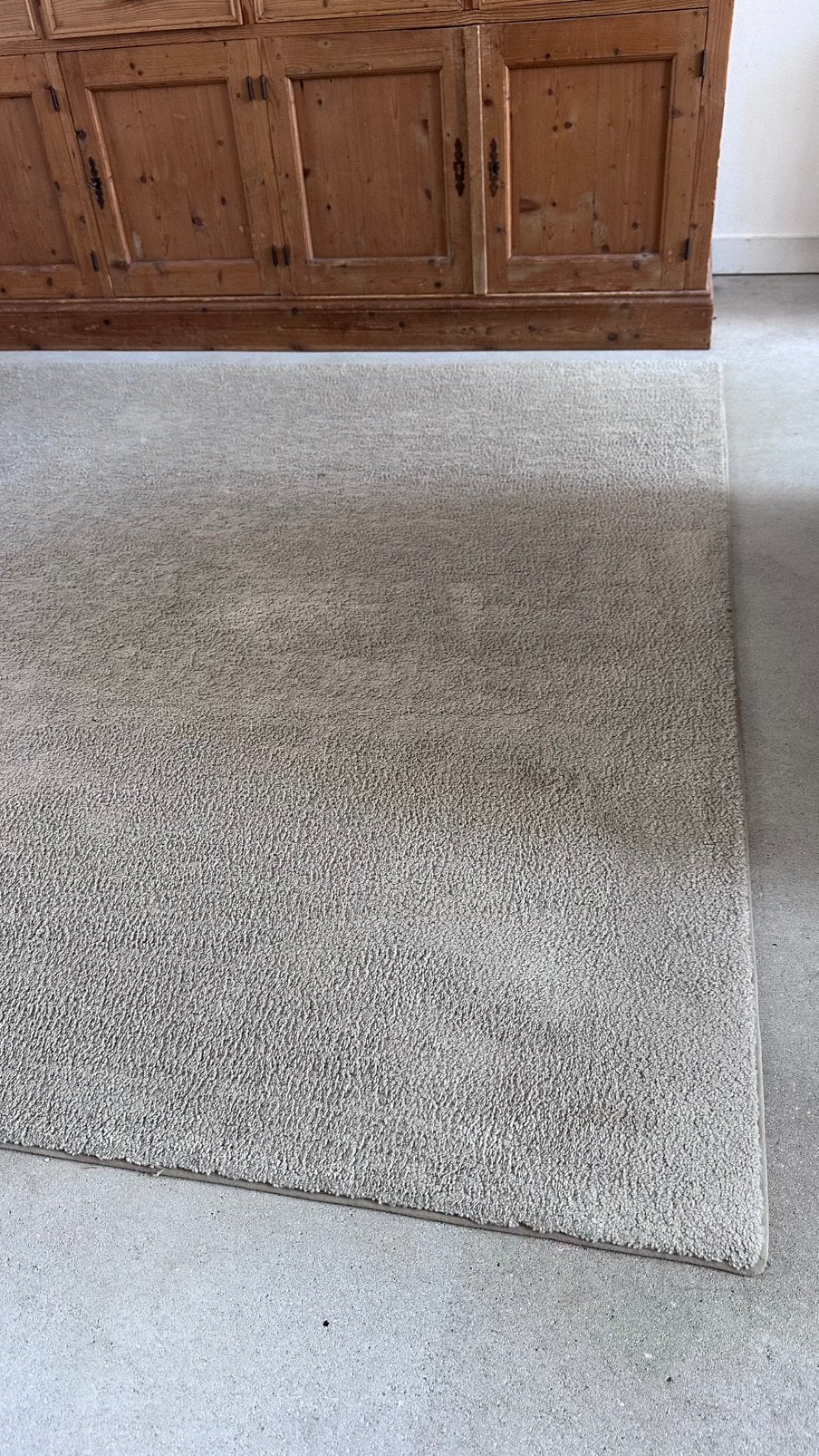 GRATIS Stoense Ikea laagpolig vloerkleed beige, Huis en Inrichting, Stoffering | Vloerbedekking, Ophalen, Gebruikt, Beige, Tapijt